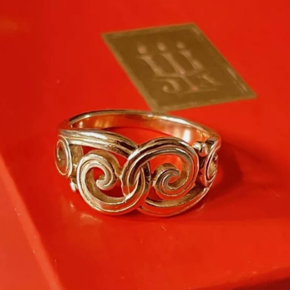 🌊James Avery Extremely Rare in Gold Retired "Gentle Waves" in 14k